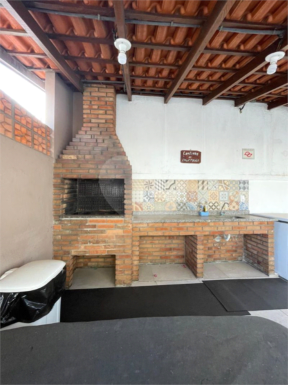 APARTAMENTO em CASA VERDE