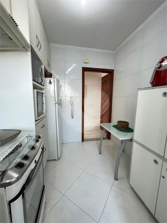 APARTAMENTO em CASA VERDE