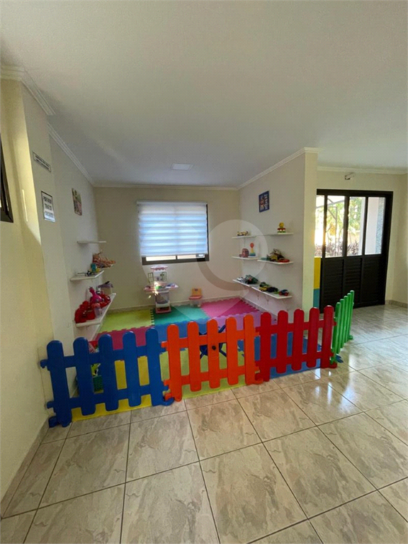 APARTAMENTO em CASA VERDE