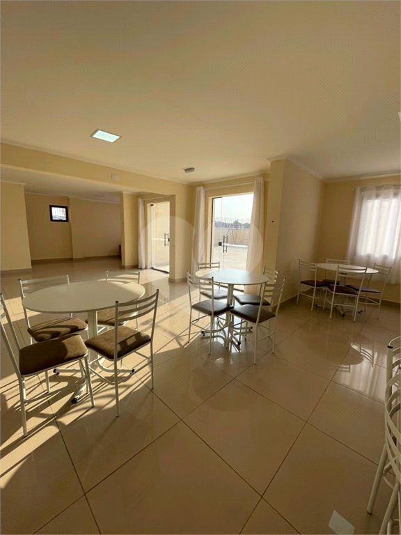 APARTAMENTO em CASA VERDE