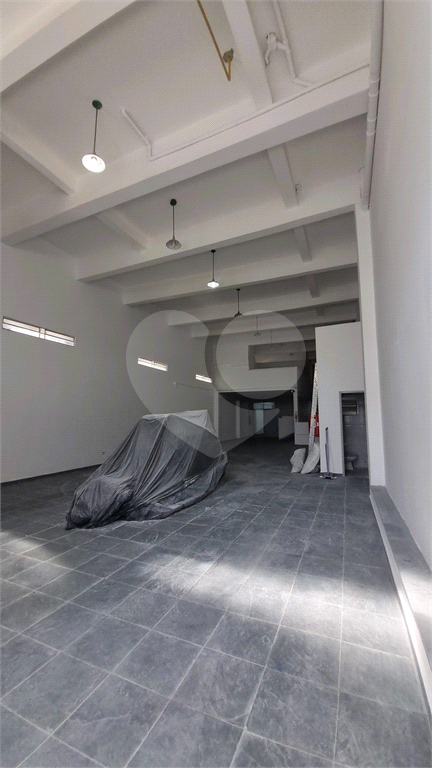 PRÉDIO COMERCIAL INSTITUCIONAL – 5 PAVIMENTOS – ELEVADOR – AVCB – DUAS FRENTES – VILA NOVA CACHOEIRINHA
