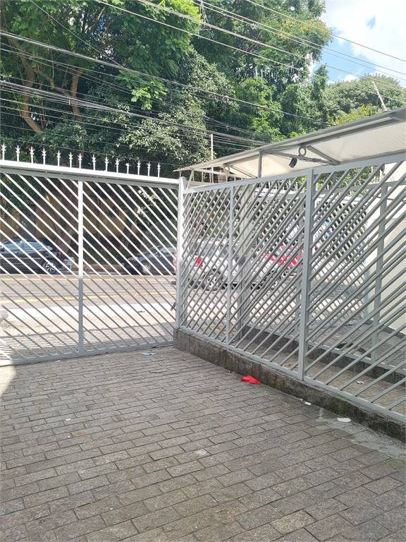 PRÉDIO COMERCIAL INSTITUCIONAL – 5 PAVIMENTOS – ELEVADOR – AVCB – DUAS FRENTES – VILA NOVA CACHOEIRINHA
