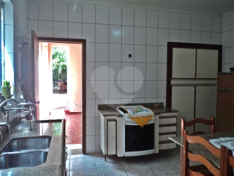 SOBRADO EM EXCELENTE LOCALIZAÇÃO NA MOOCA