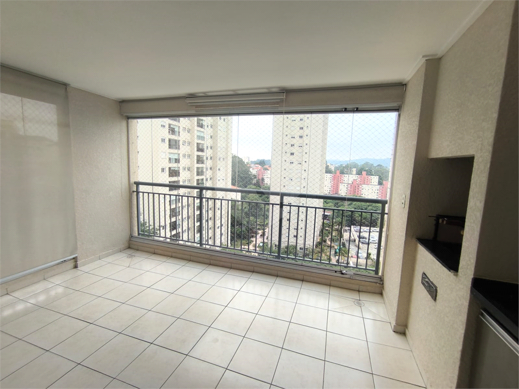 APARTAMENTO em TUCURUVI