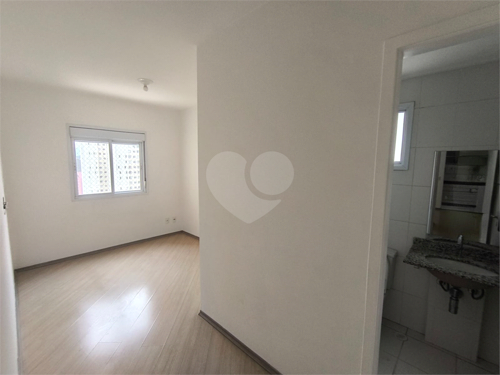 APARTAMENTO em TUCURUVI