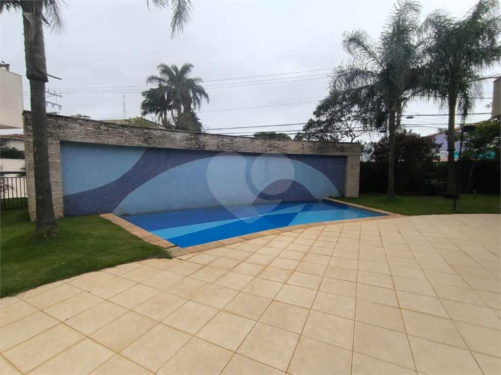 APARTAMENTO em TUCURUVI