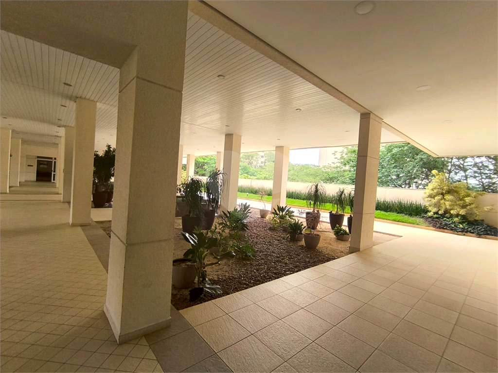 APARTAMENTO em TUCURUVI