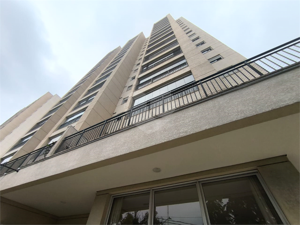 APARTAMENTO em TUCURUVI