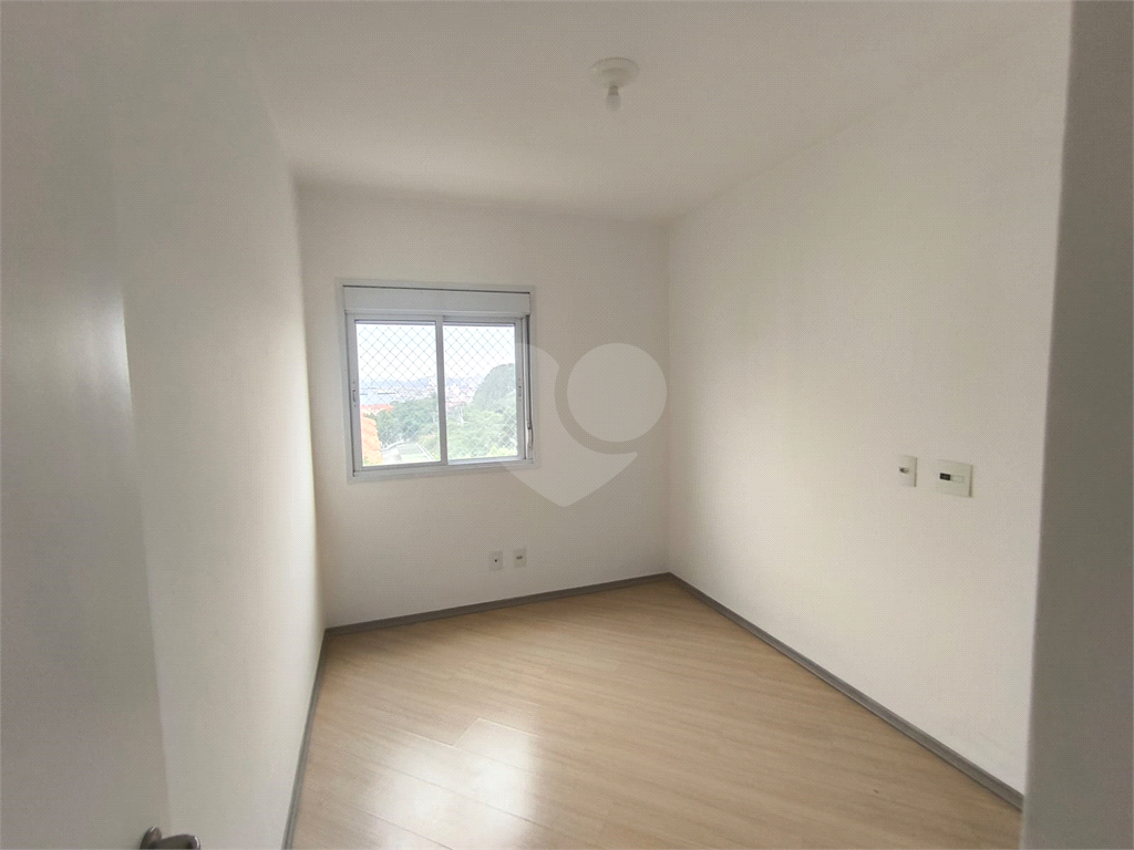 APARTAMENTO em TUCURUVI