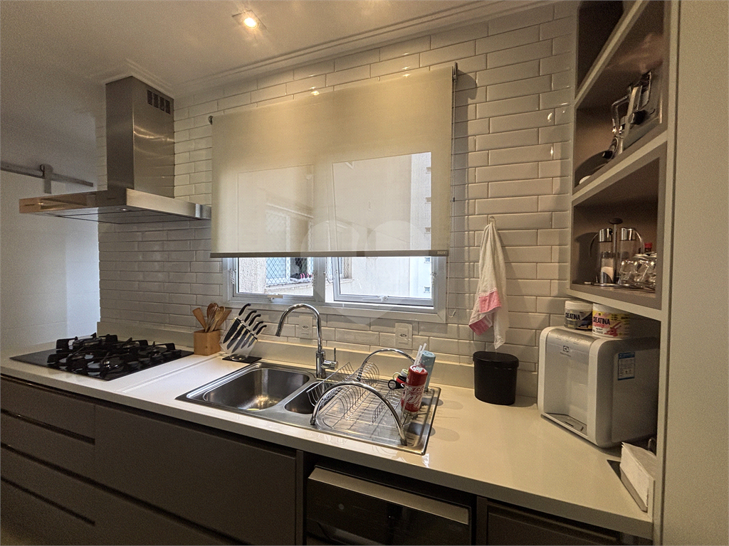  Apartamento mobiliado, com 117 m² para locação na Barra Funda