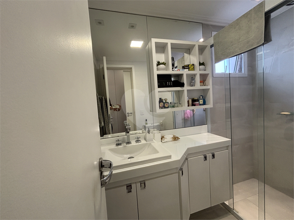  Apartamento mobiliado, com 117 m² para locação na Barra Funda