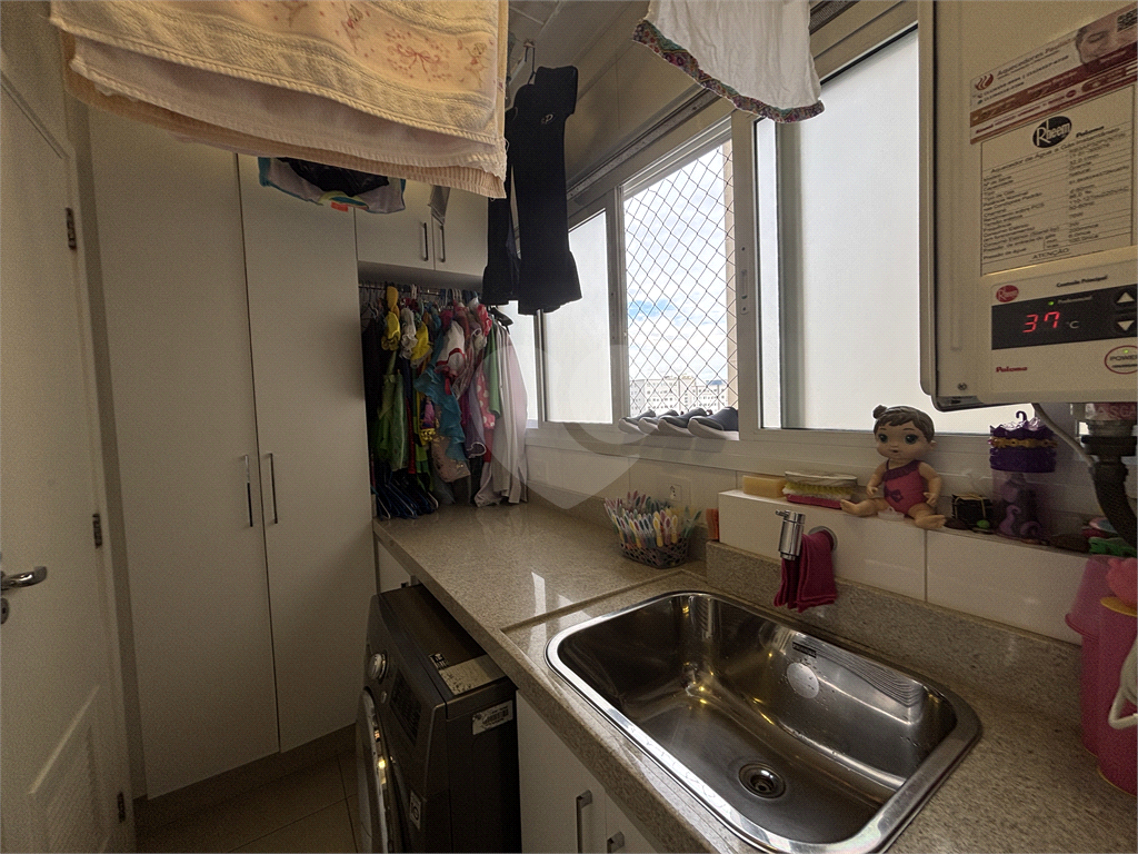  Apartamento mobiliado, com 117 m² para locação na Barra Funda