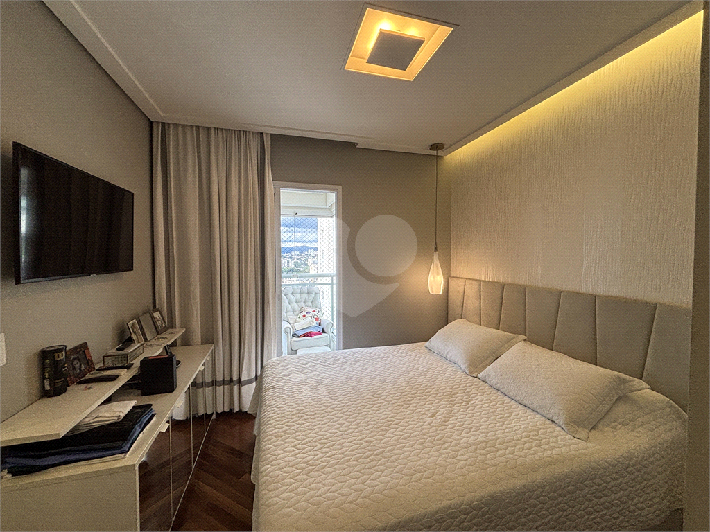  Apartamento mobiliado, com 117 m² para locação na Barra Funda