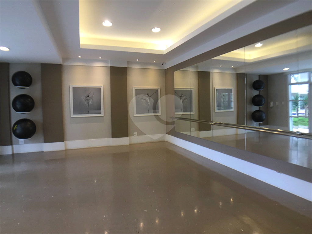  Apartamento mobiliado, com 117 m² para locação na Barra Funda