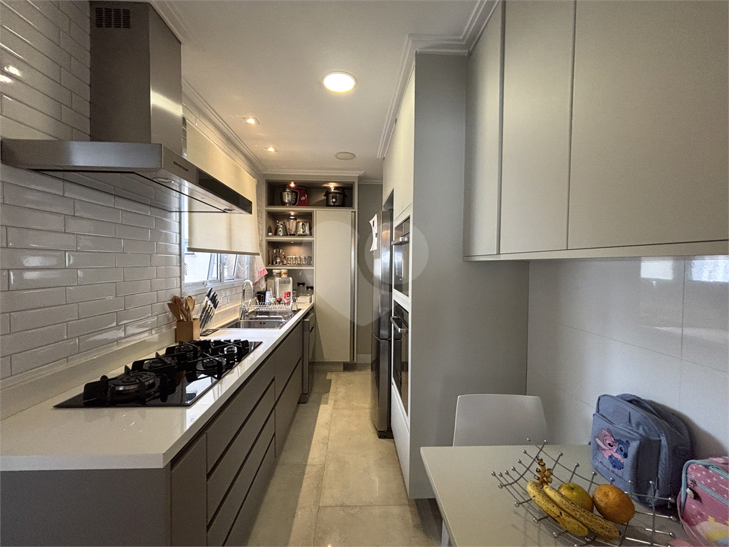  Apartamento mobiliado, com 117 m² para locação na Barra Funda