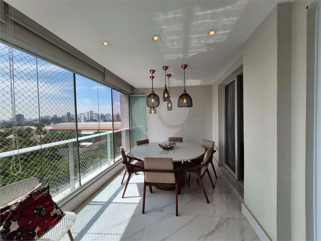 Apartamento, 3 quartos, 1340 m² - Foto 8