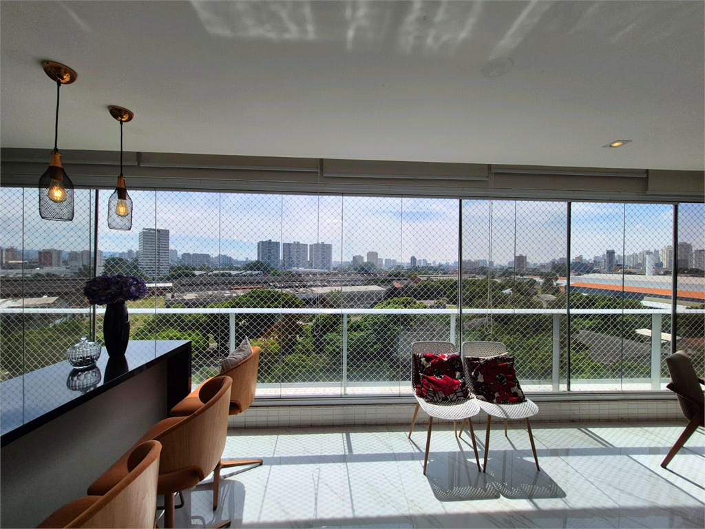 Apartamento, 3 quartos, 1340 m² - Foto 1