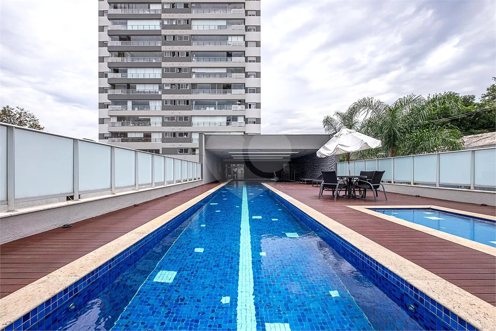 Apartamento Pinheiros com 121m², 2 suites e 2 vagas Excelente Condominio