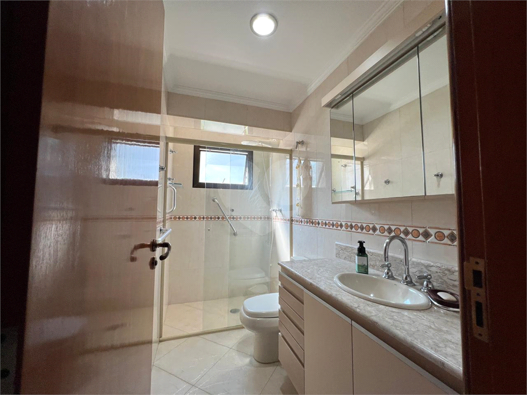 Apartamento a venda de 123m²  3 quartos 2 vagas no bairro Santa Teresinha na Zona norte SP.