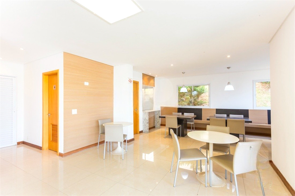 Apartamento à venda com 90m², 3 quartos e 2 vagas Vila Ipojuca