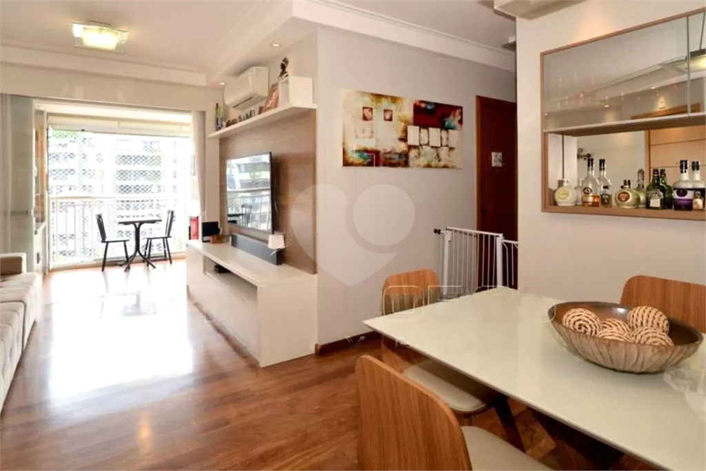 Apartamento à venda com 90m², 3 quartos e 2 vagas Vila Ipojuca