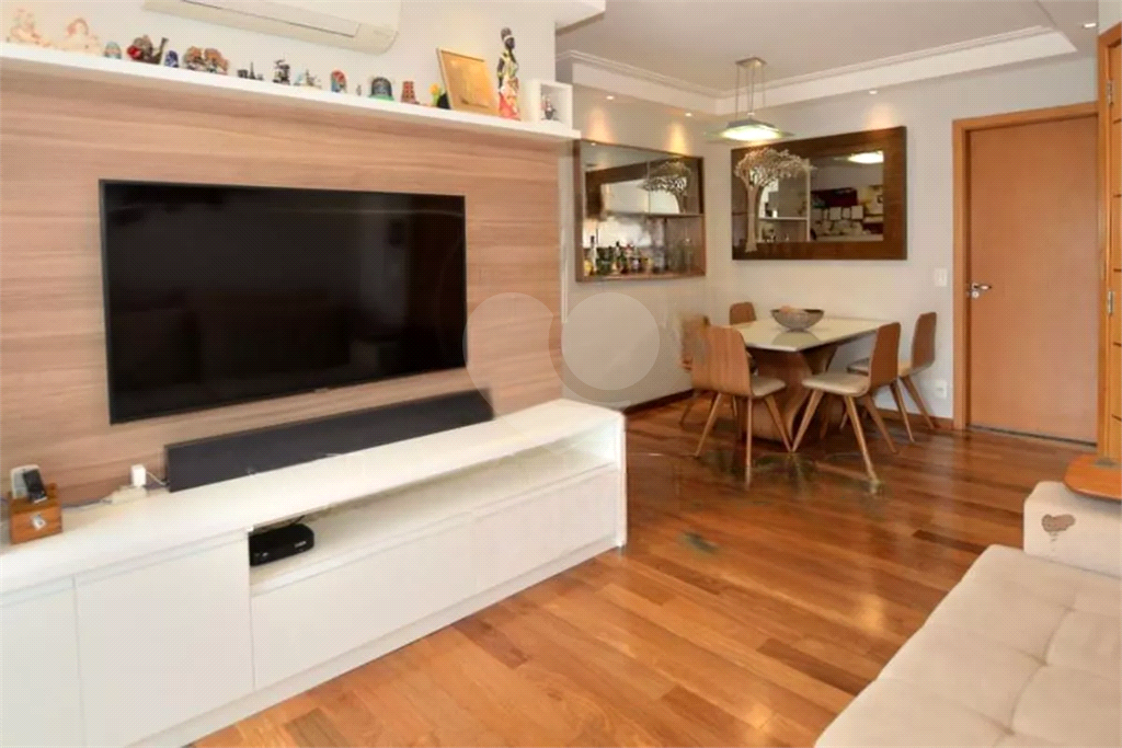 Apartamento à venda com 90m², 3 quartos e 2 vagas Vila Ipojuca