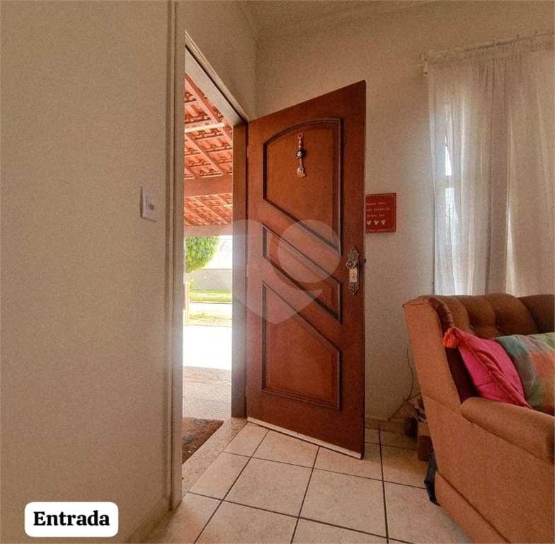 Casa de Condomínio à Venda | 335 m² | 3 dormitórios, 1 suíte | 2 vagas em Atibaia/SP!