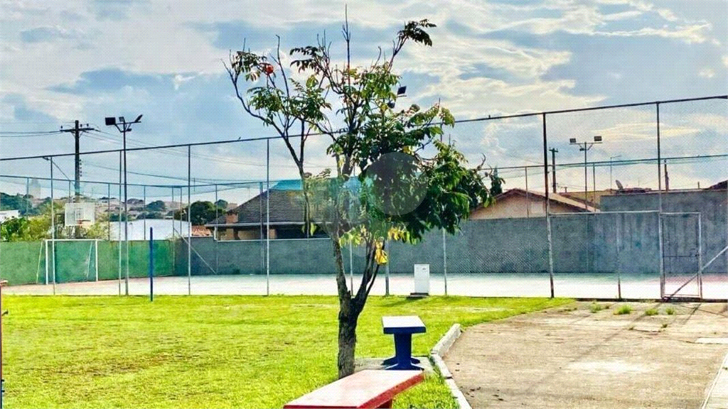 Casa de Condomínio à Venda | 335 m² | 3 dormitórios, 1 suíte | 2 vagas em Atibaia/SP!