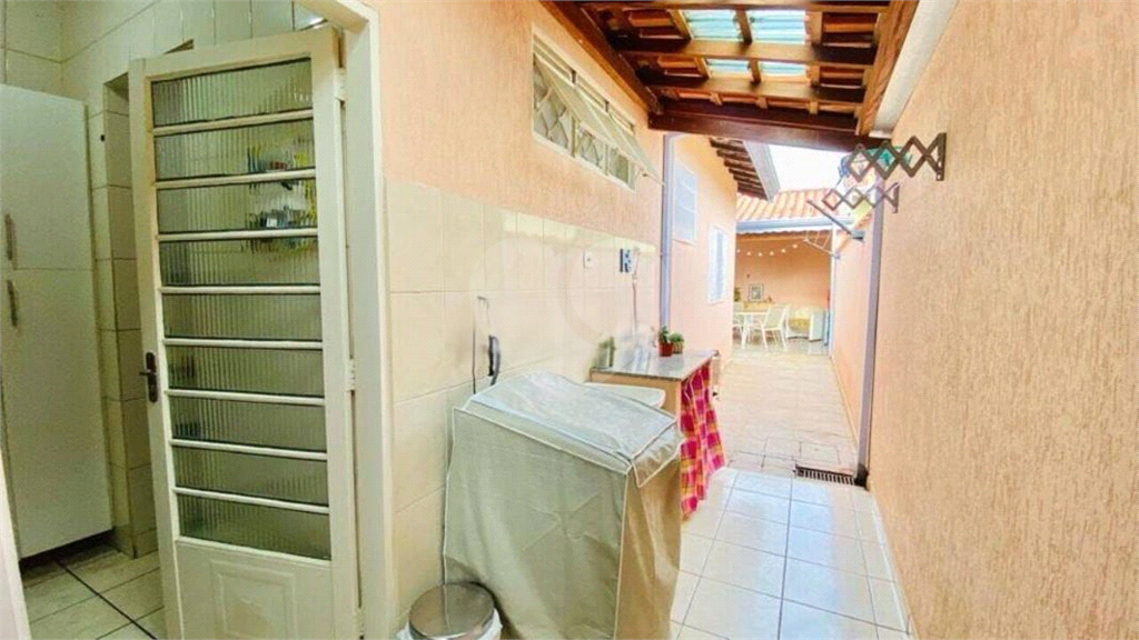 Casa de Condomínio à Venda | 335 m² | 3 dormitórios, 1 suíte | 2 vagas em Atibaia/SP!