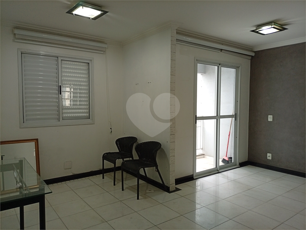 Apartamento 56 metros com sala estendida - 2 dormitórios e 1 vaga - Parque Novo Mundo 