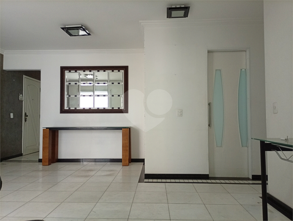 Apartamento 56 metros com sala estendida - 2 dormitórios e 1 vaga - Parque Novo Mundo 