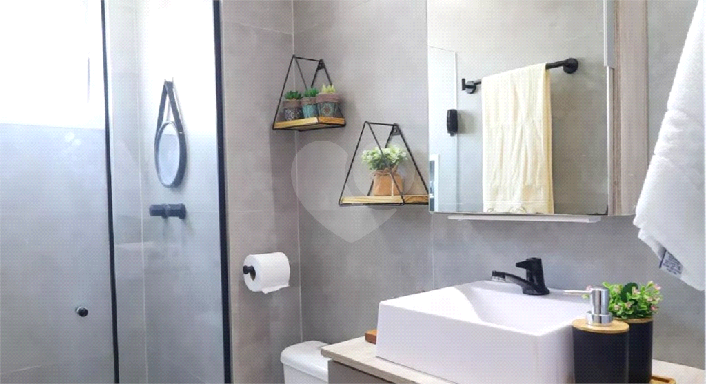 Apartamento a venda impecável