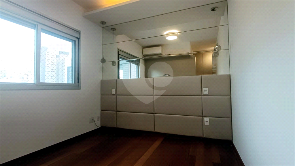 Apartamento a venda em Pinheiros 