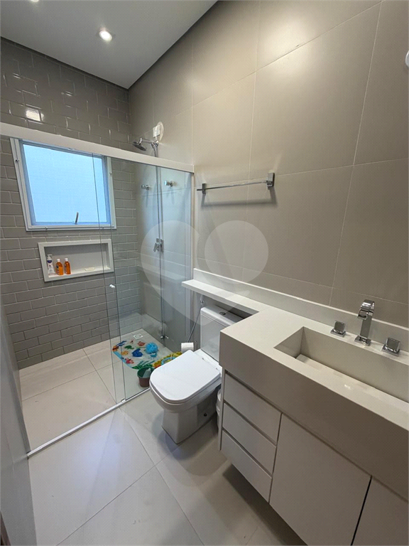 Casa no Condomínio Haras Bela Vista - Vargem Grande Paulista.
(40 minutos de São Paulo)