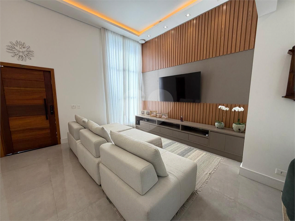 Casa no Condomínio Haras Bela Vista - Vargem Grande Paulista.
(40 minutos de São Paulo)