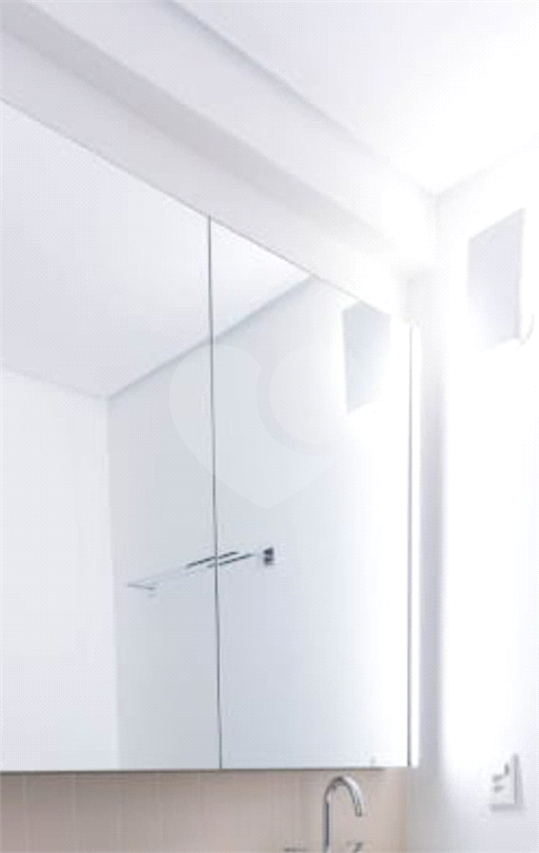 APARTAMENTO em PINHEIROS