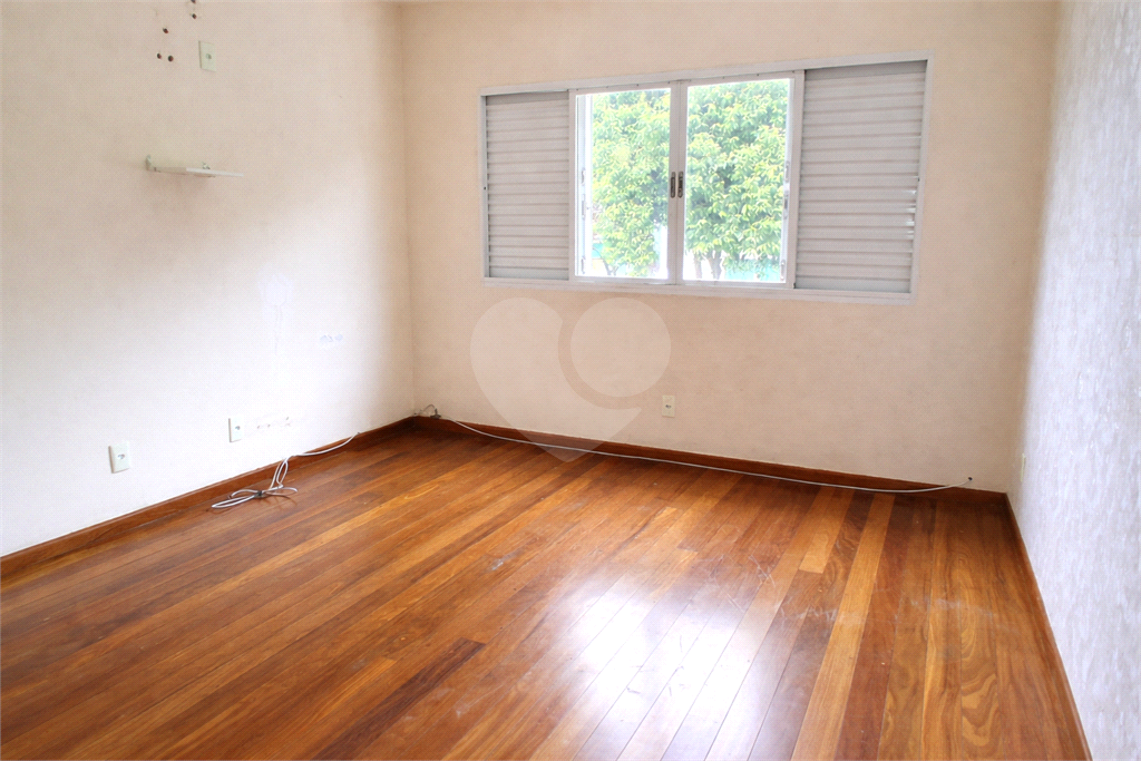 Sobrado Amplo no Mandaqui – 4 Dormitórios, 3 Vagas | Venda ou Locação