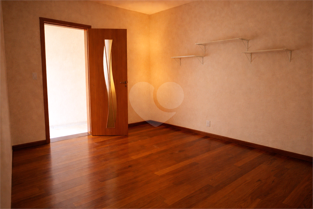 Sobrado Amplo no Mandaqui – 4 Dormitórios, 3 Vagas | Venda ou Locação