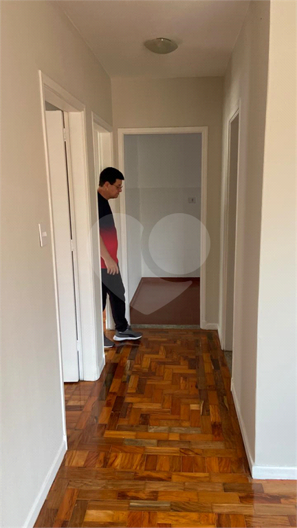 Apartamento 80m2 no Jardim São Paulo, próximo ao MIRANTE DE SANTANA, ÓTIMA LOCALIZAÇÃO, com 2 dorm.  2 banheiros, sala, cozinha com armário. Sacada. Próximo aos melhores comércios da região, padarias, farmácias, escolas, bancos, supermercados, 10 min do 