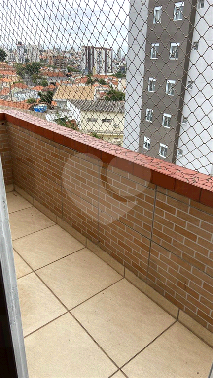 Apartamento 80m2 no Jardim São Paulo, próximo ao MIRANTE DE SANTANA, ÓTIMA LOCALIZAÇÃO, com 2 dorm.  2 banheiros, sala, cozinha com armário. Sacada. Próximo aos melhores comércios da região, padarias, farmácias, escolas, bancos, supermercados, 10 min do 