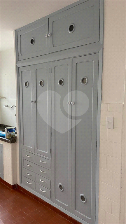 Apartamento 80m2 no Jardim São Paulo, próximo ao MIRANTE DE SANTANA, ÓTIMA LOCALIZAÇÃO, com 2 dorm.  2 banheiros, sala, cozinha com armário. Sacada. Próximo aos melhores comércios da região, padarias, farmácias, escolas, bancos, supermercados, 10 min do 