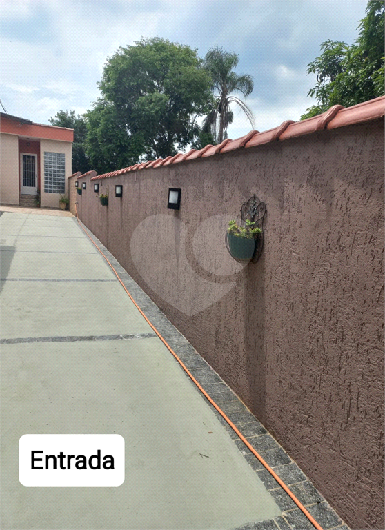 Ampla casa térrea, proxima à Serra da Cantareira!