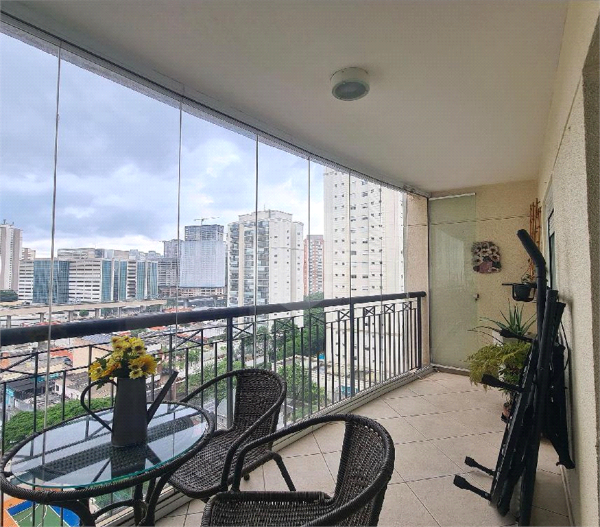 96m² - 3 quartos - 1 suite - 2 vagas