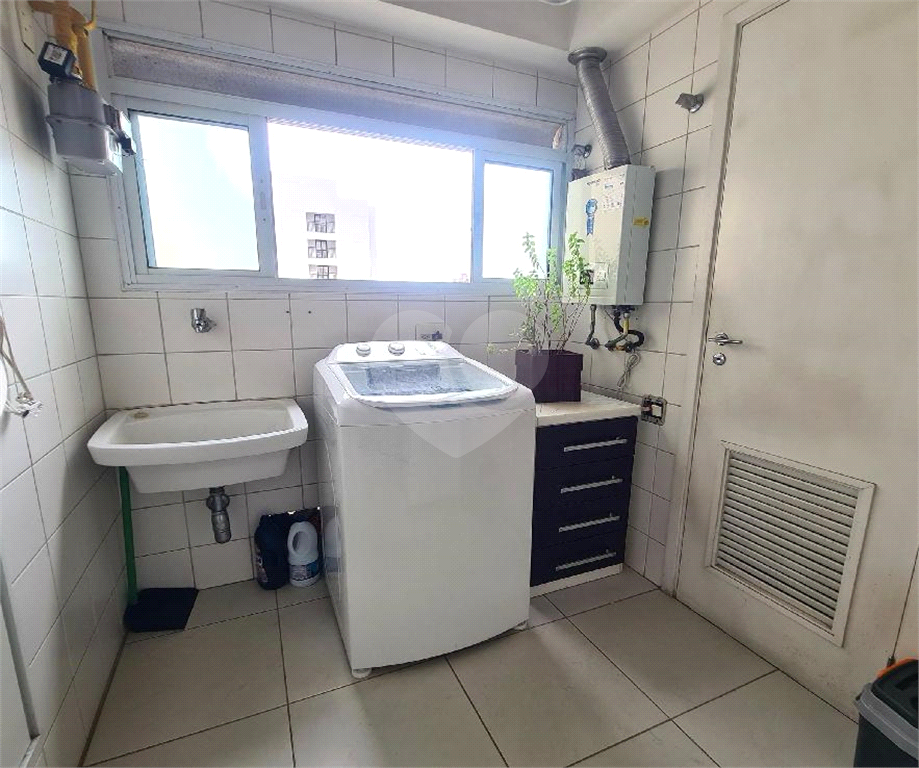 96m² - 3 quartos - 1 suite - 2 vagas