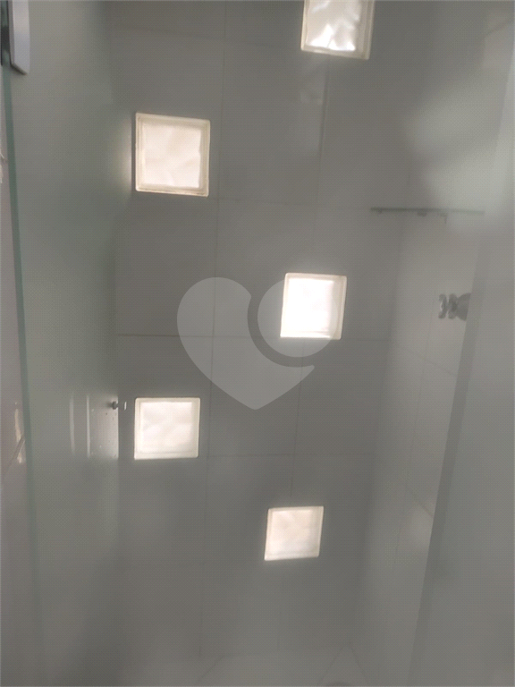 Apartamento 2 quartos com varanda!