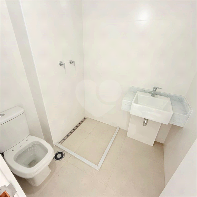 Apartamento a venda - Edificio Village de France - Rua Soror Angelica - Santana - 80 metros - 2 suites - 1 vaga - Novo Contra Piso