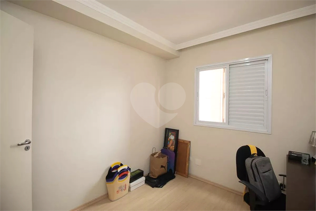 Apartamento com 2 dormitórios, sendo 1 suíte e vaga de garagem
