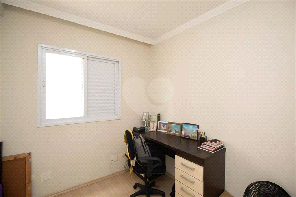 Apartamento com 2 dormitórios, sendo 1 suíte e vaga de garagem