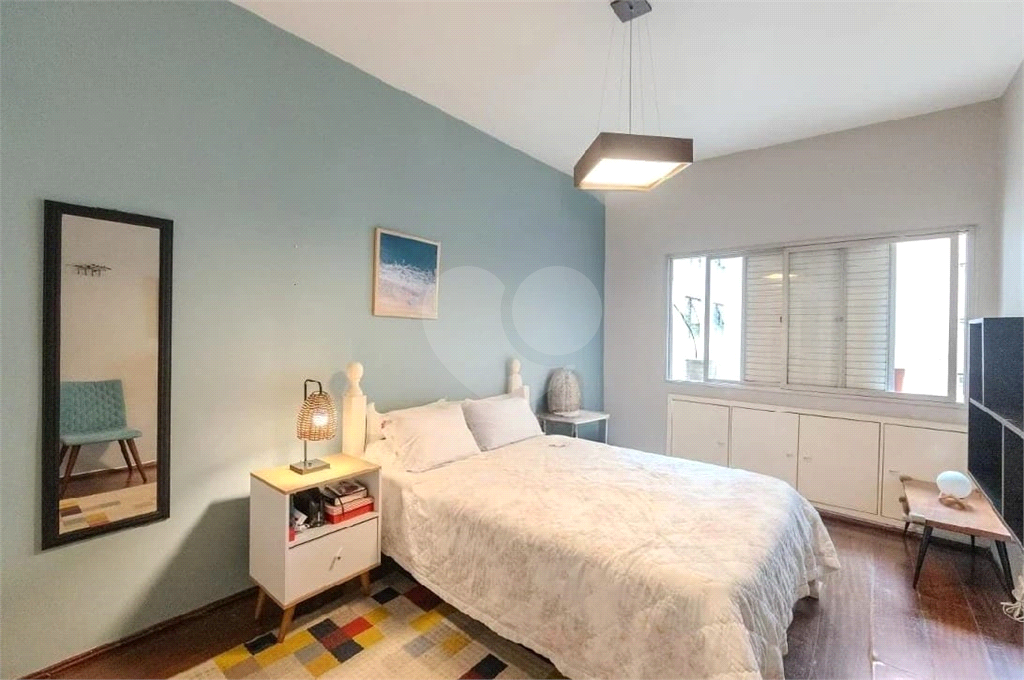 Vila Buarque, apartamento com 2 quartos. vaga de garagem