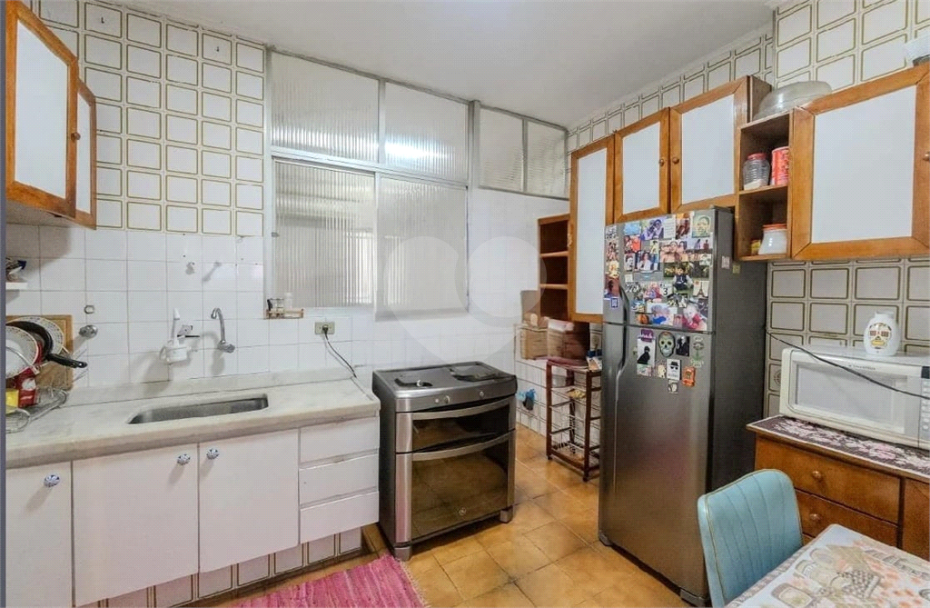 Vila Buarque, apartamento com 2 quartos. vaga de garagem